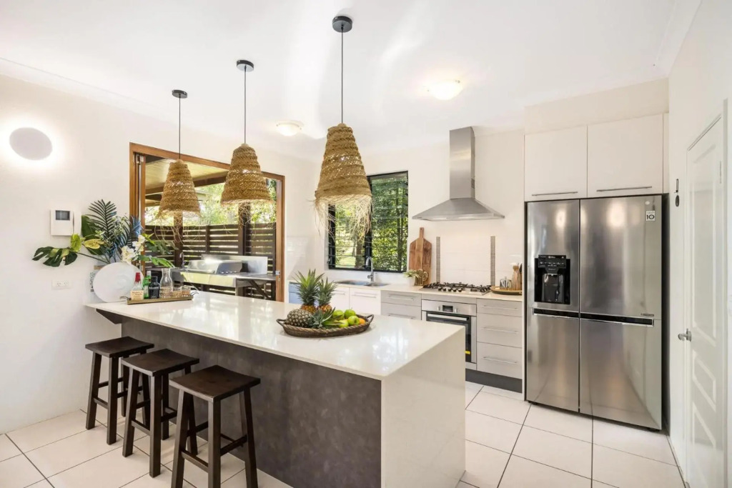 Belle Escapes Havenly Luxury Villa Palm Cove