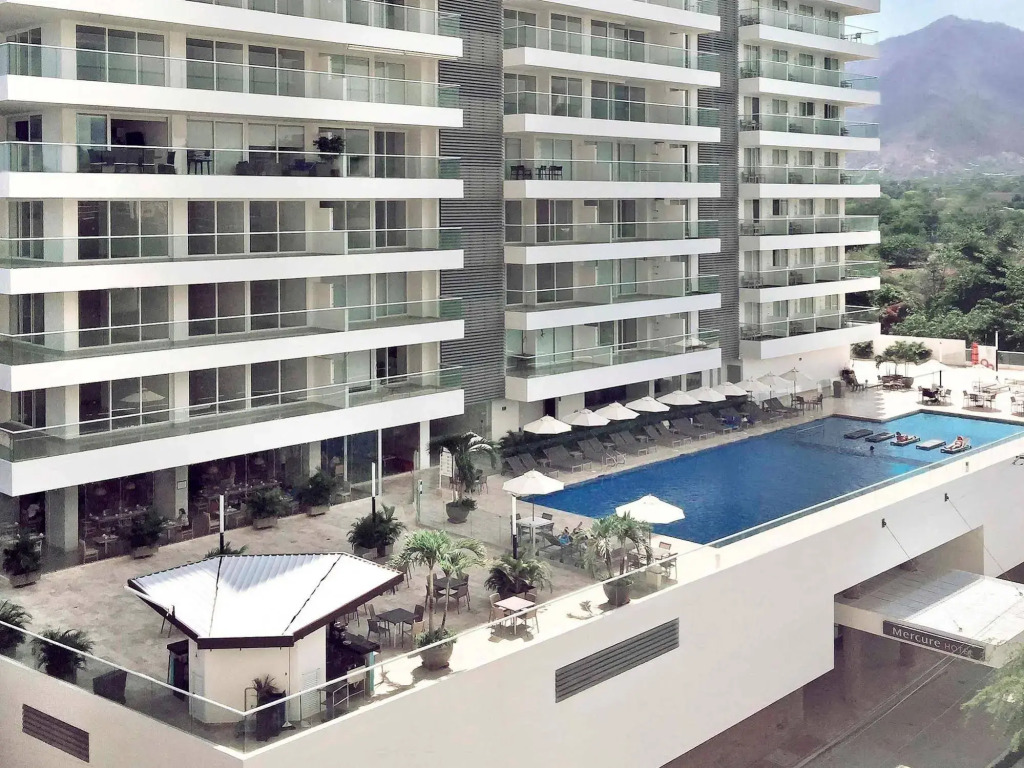 Courtyard by Marriott Santa Marta Resort