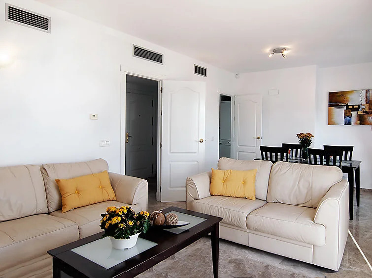 Apartamentos Naranjos del Sol Marbella