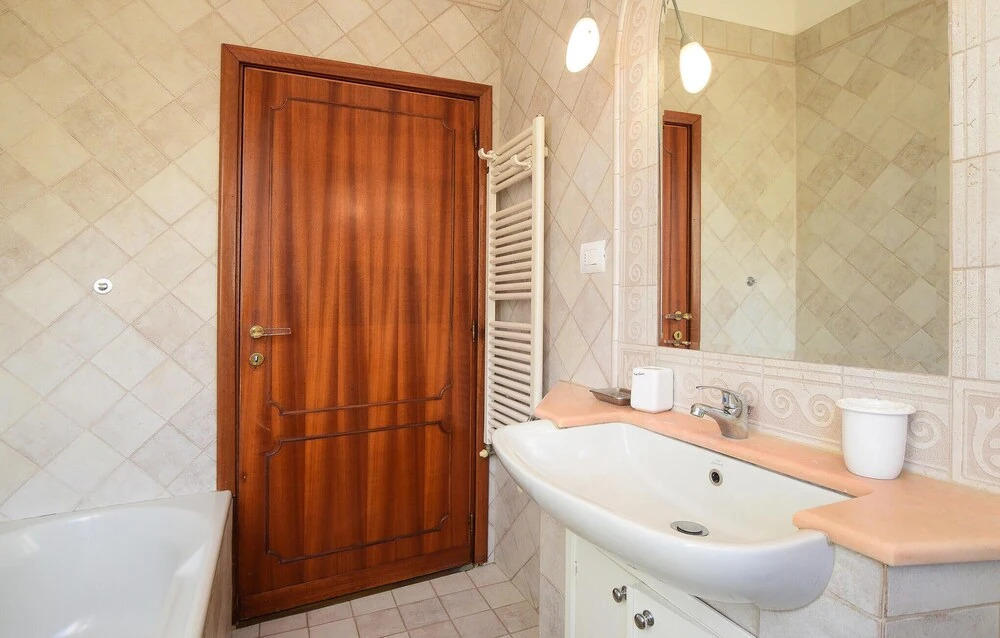 Amazing Apartment in Siena With 2 Bedrooms