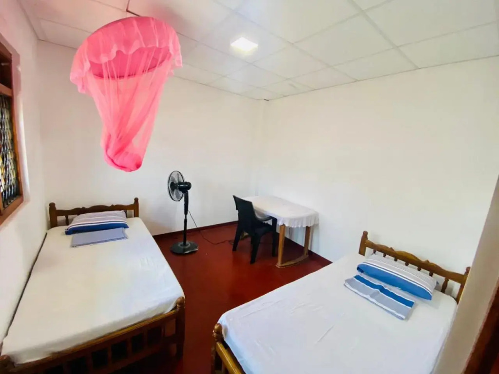 Hamba Hostel for Safari