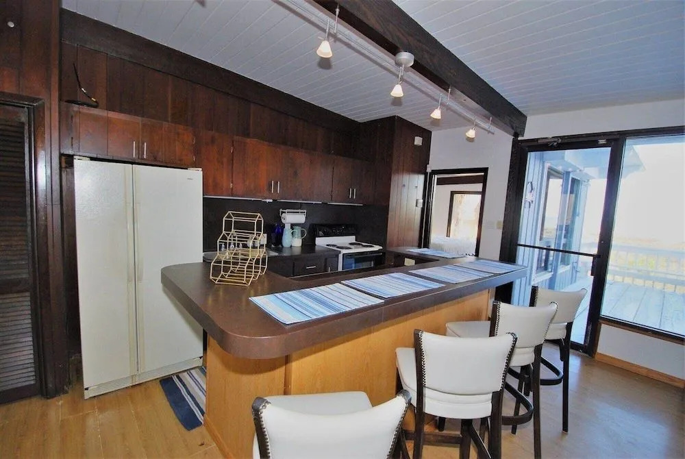 The Mermaid  - 3 Br Home