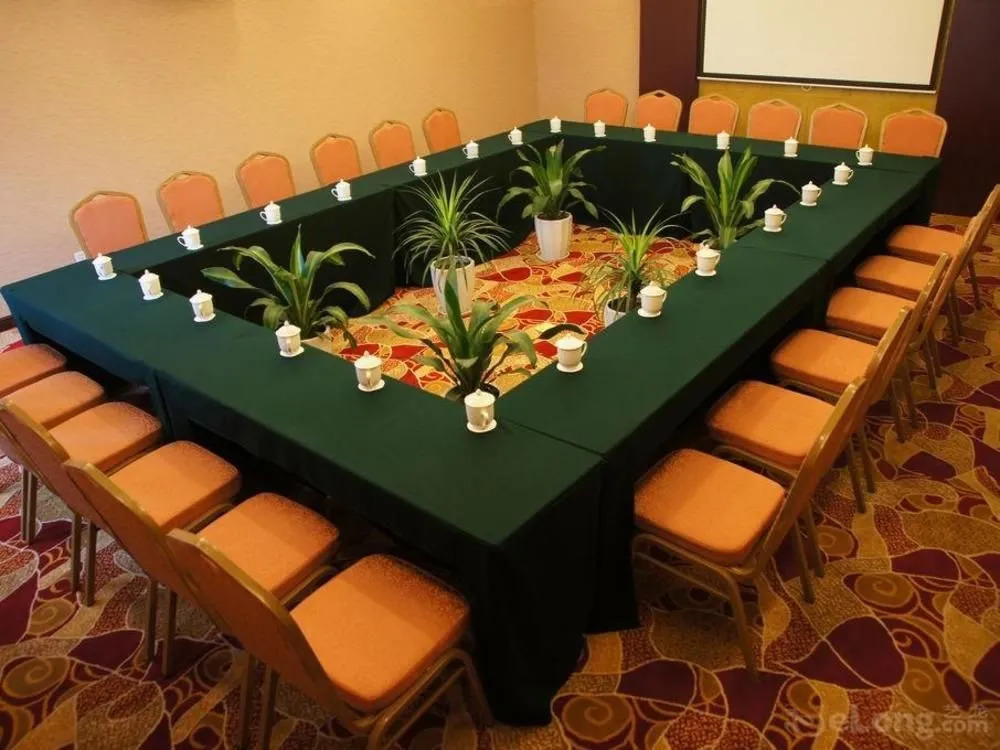 Golden Palace Hotel