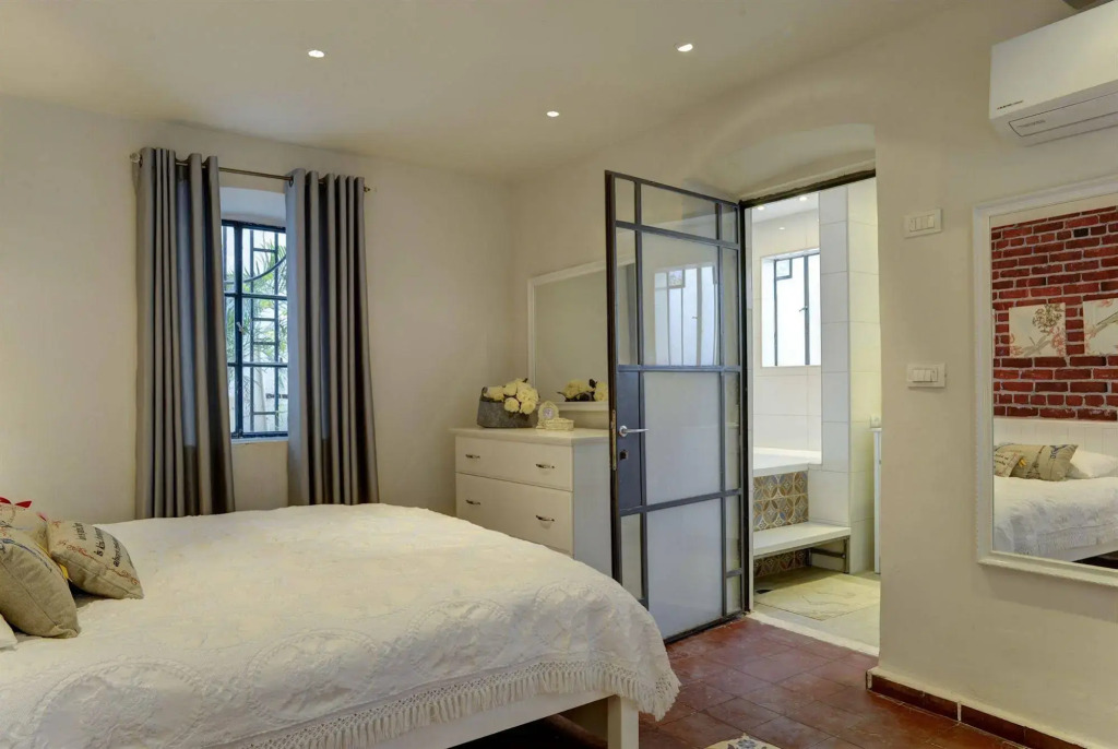 Villa Vilina Oasis in Neve Tzedek