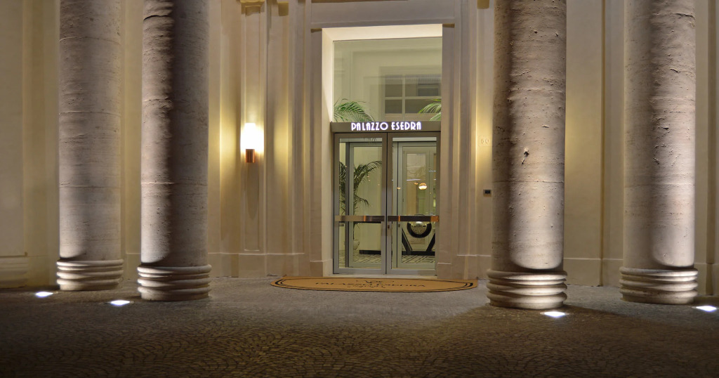 Palazzo Esedra