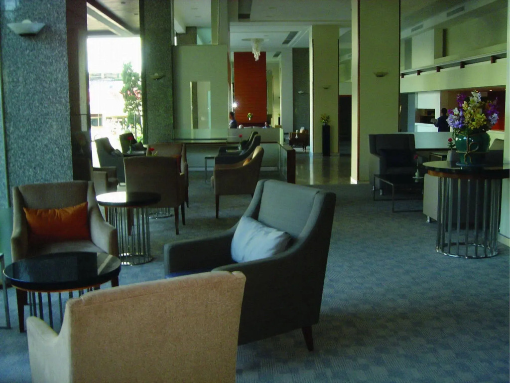 Lanna Palace 2004
