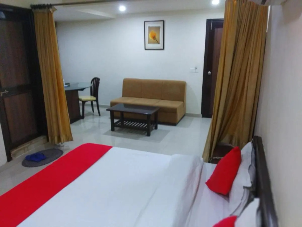 Hotel Alpha