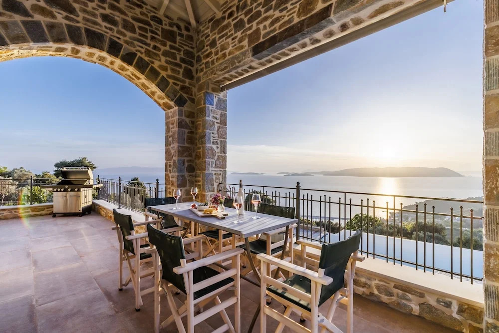Rodon Luxury Villas Eos