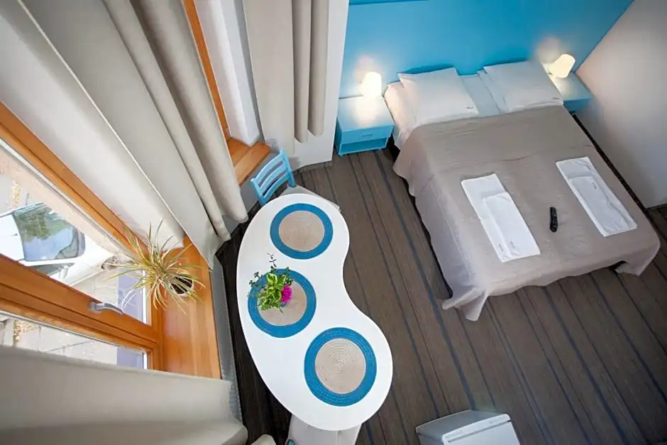 Moja Accommodation