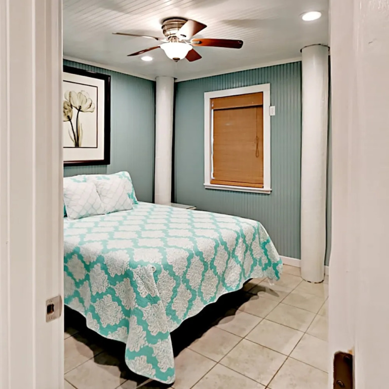 Paradise Hideout - One Bedroom Townhome