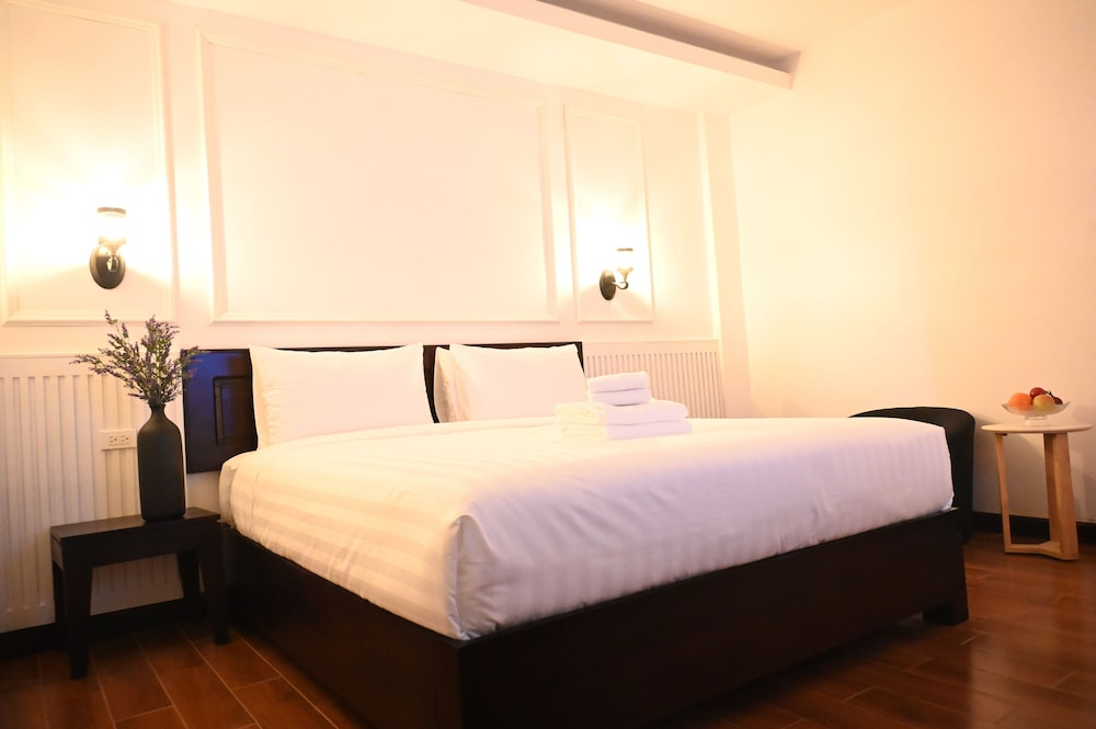 RS1 Hotel
