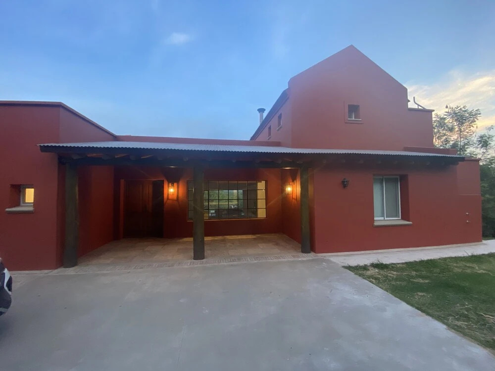 Hermosa Casa Con Increibles Vistas