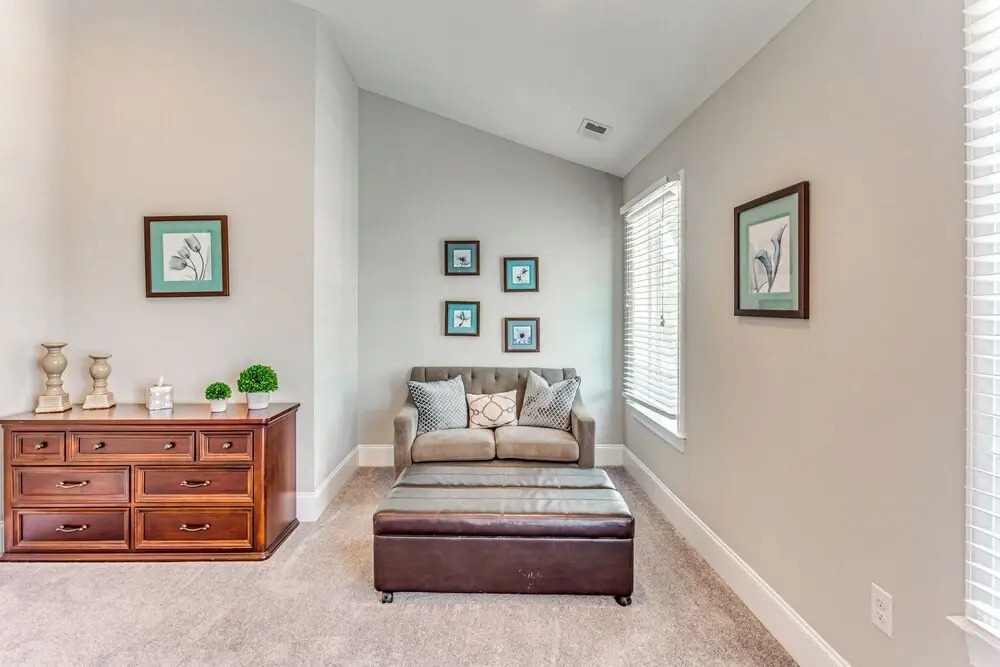 Walk to Ocean: Myrtle Beach Townhome w/ Balcony!