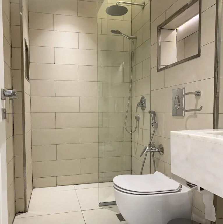 Tawun A1-8 Royal touch Balcony GZ41