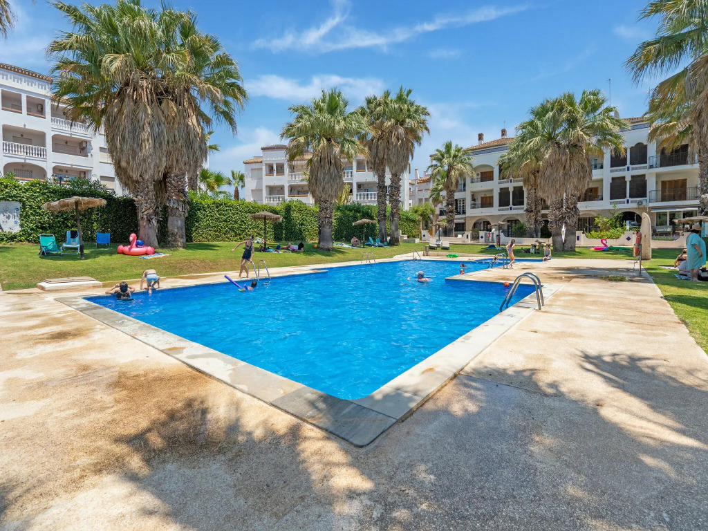 Snug holiday home in Villamartin with garden