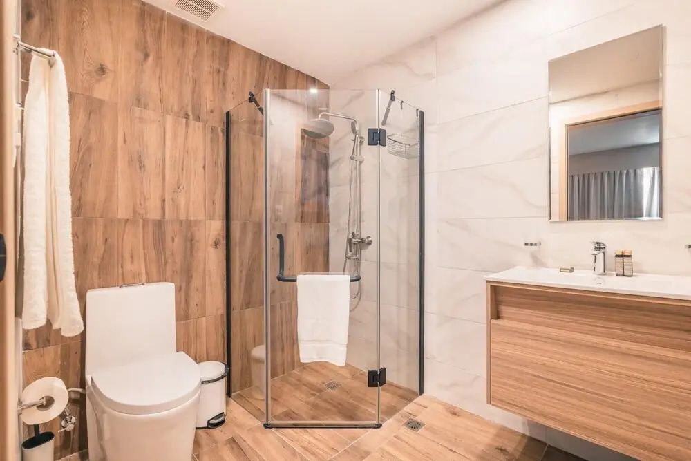 Most Exclusive Condo- Hotel in Town -901