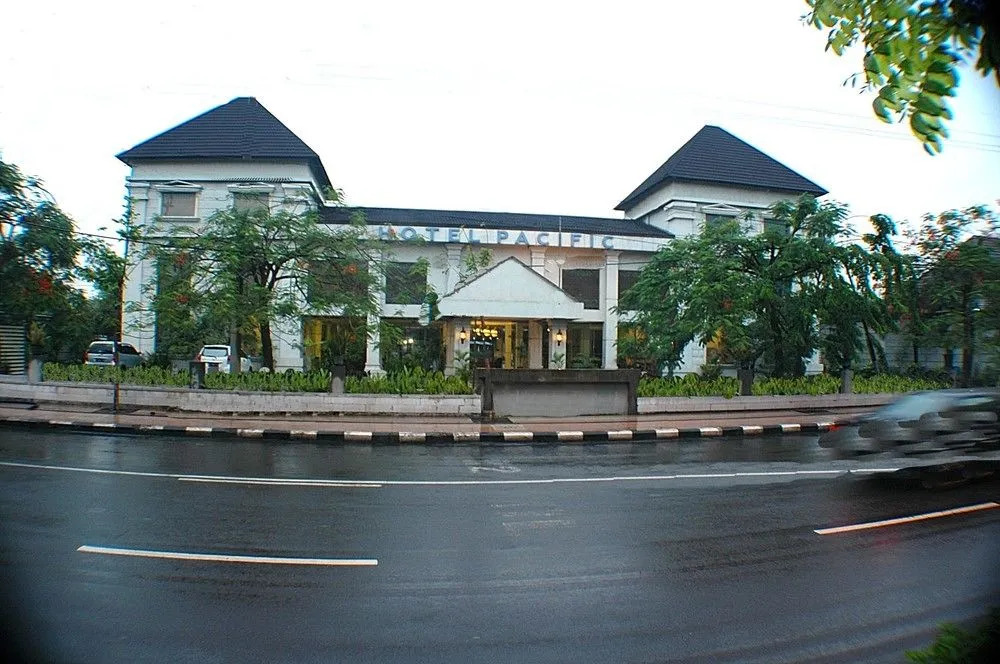 Pacific Surabaya