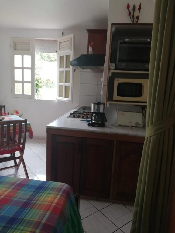 Studio avec jardin clos et wifi a Sainte Luce a 2 km de la plage