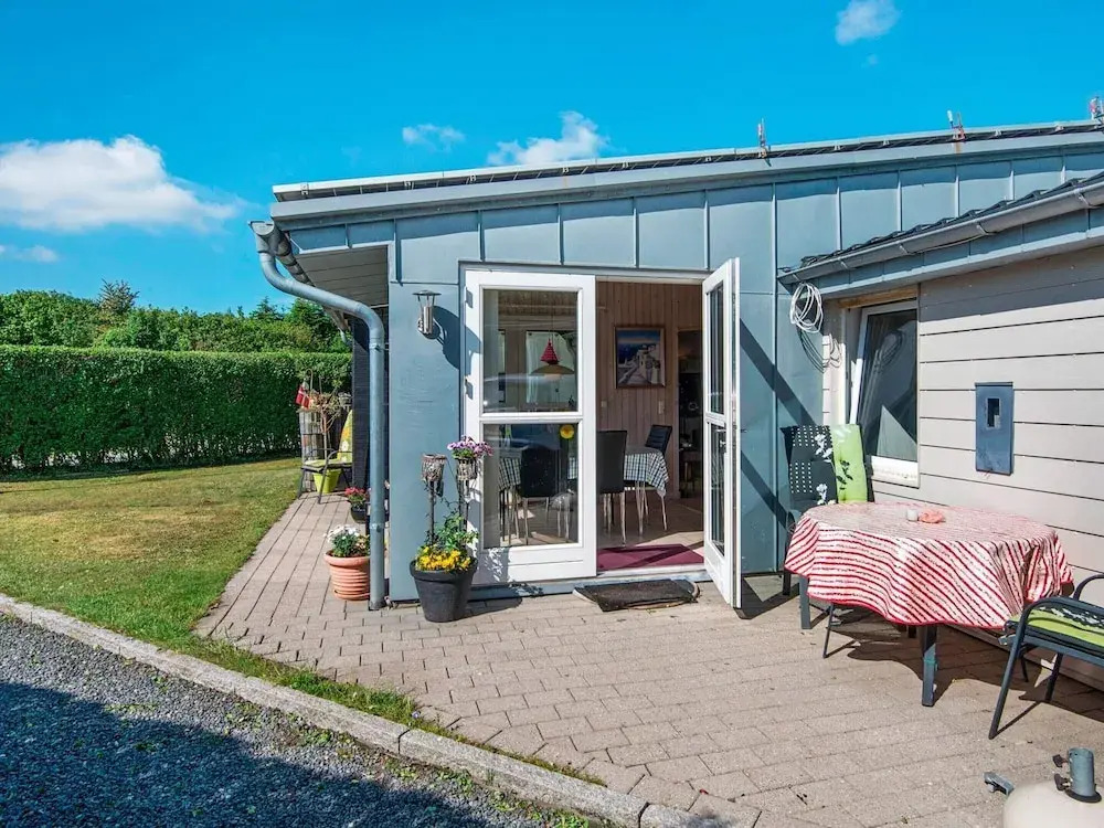 6 Person Holiday Home in Broager-by Traum