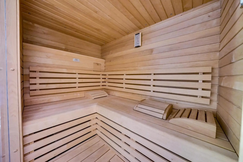 Meer, Wald & Wellness mit privater Sauna