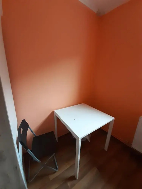 2-Rent Group Hostel Rooms&Apartments TUB19A