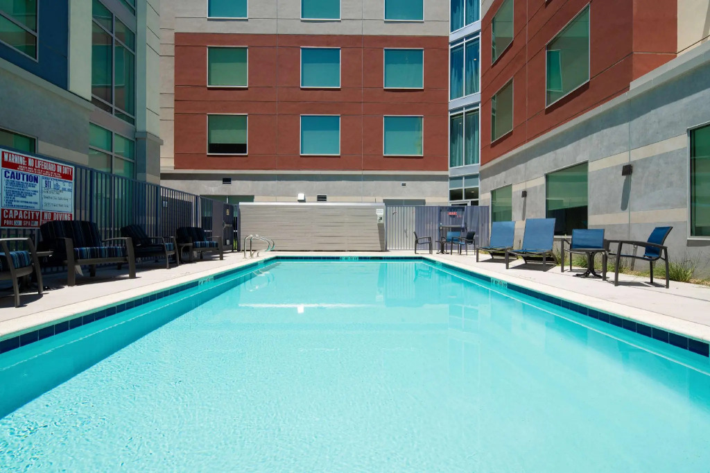 Hampton Inn & Suites Gilroy, Ca