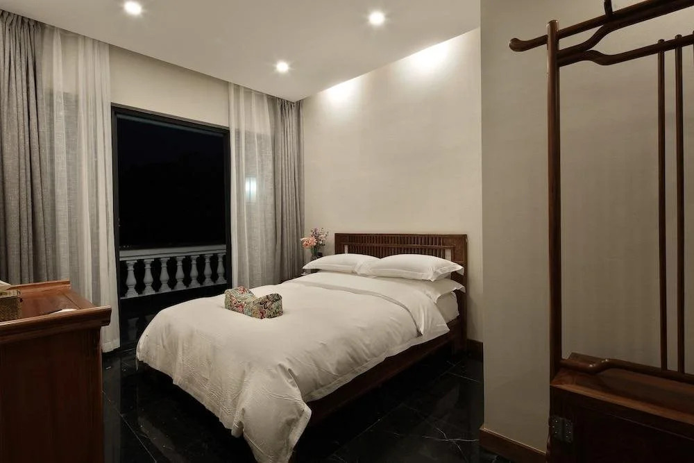 Chayan Hotel