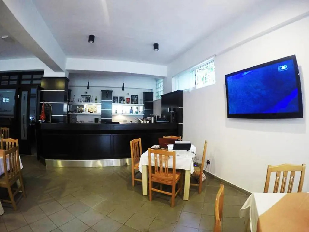 Hotel Aulona