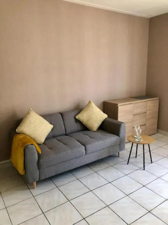 2 Bed Apartment Near the Coast & City Center