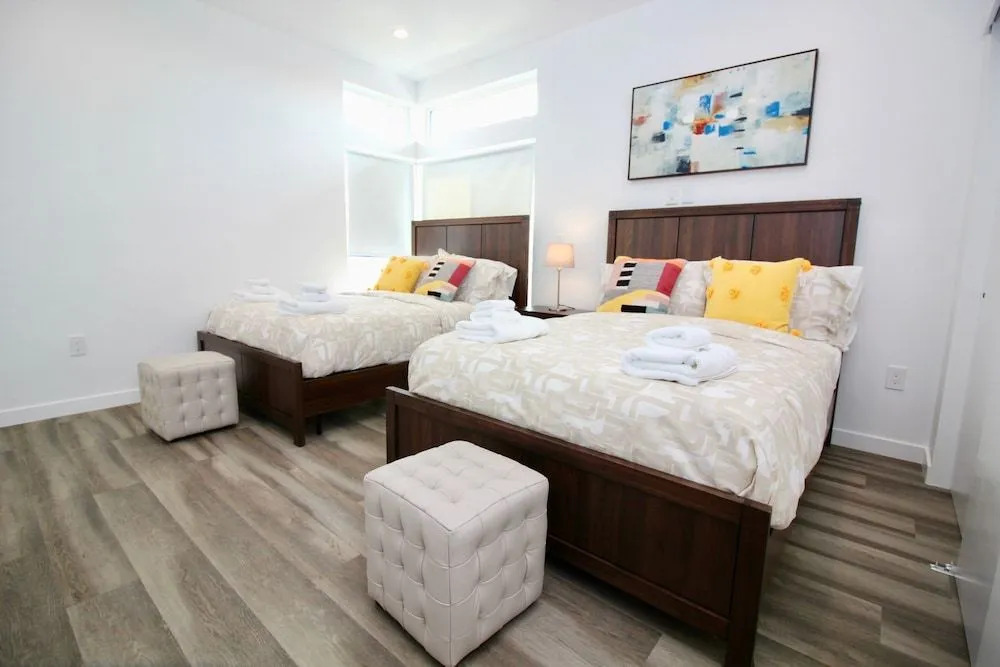 Los Angeles Villas 3BR 3BT Parking