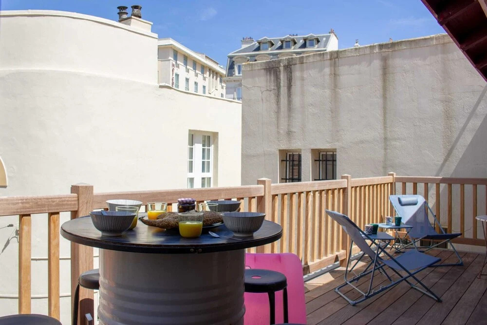 Private Lodge With Skylight in the Centre of Biarritz