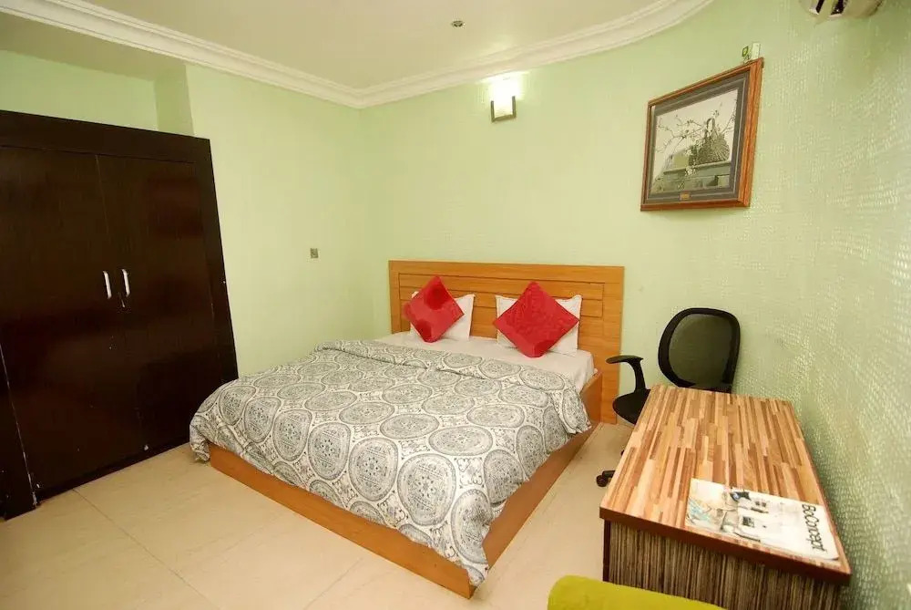 Nest Suite & Spa