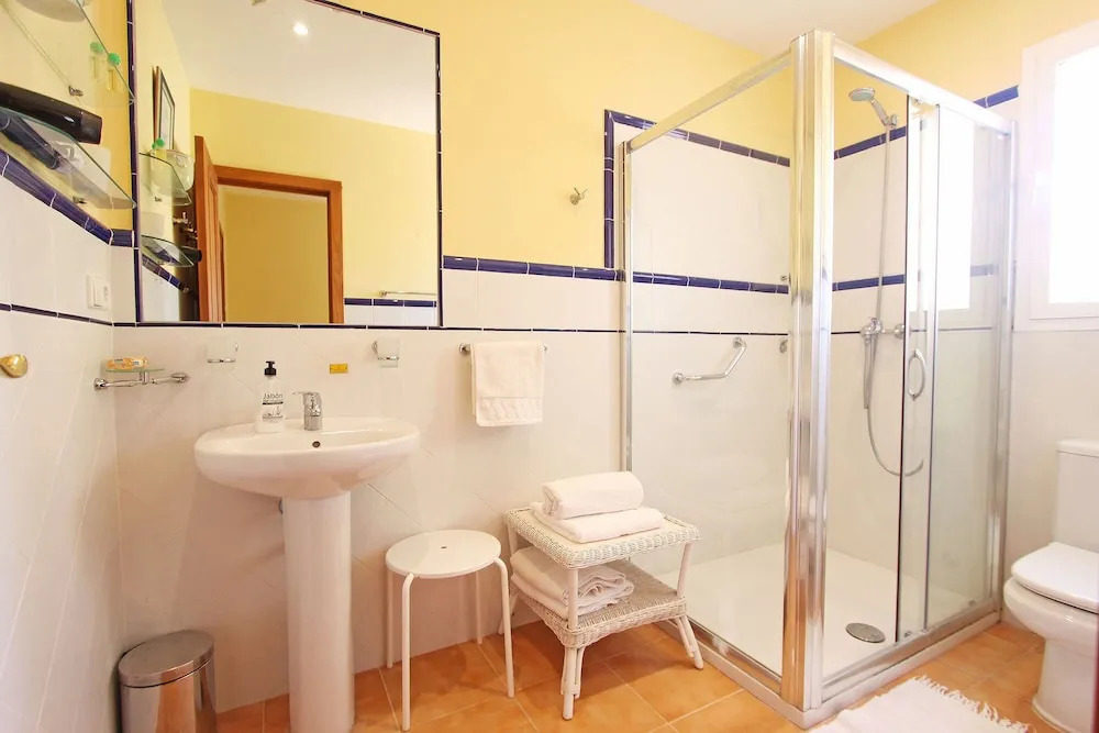 1106 Family Villa Heated Pool High Speed Wifi Netflix