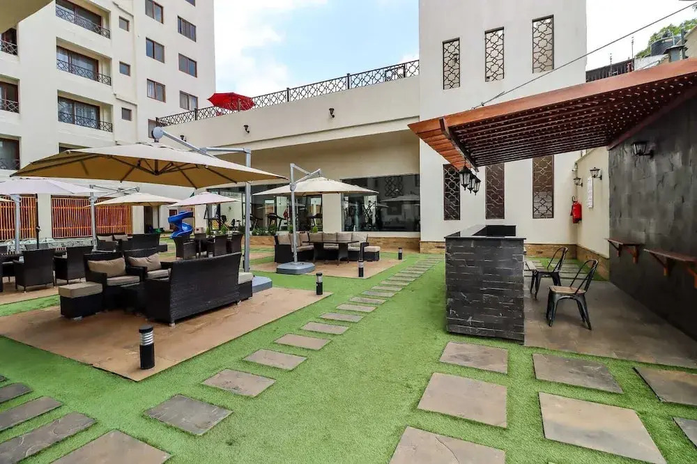Moonvalley View Palace Apartment