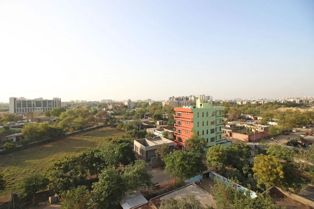 OYO Flagship 589 Dwarka