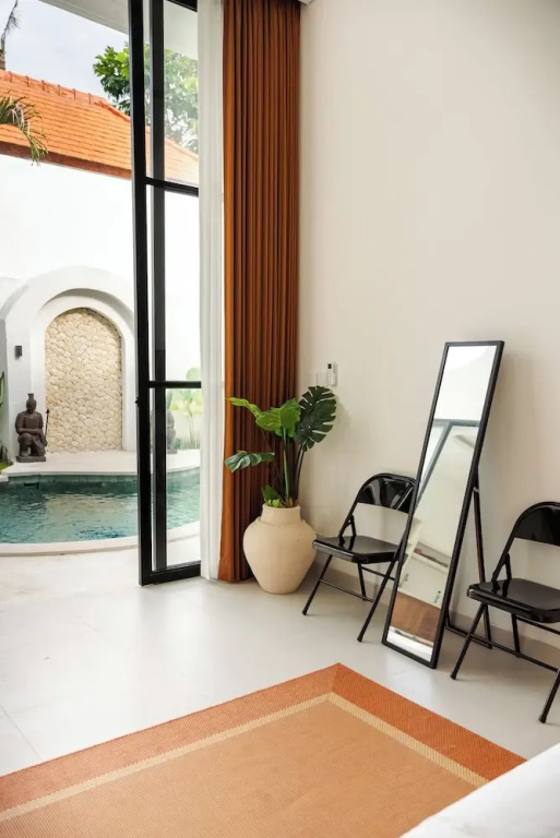 Tropical 2BR Private Villa, 6min Pererenan Beach