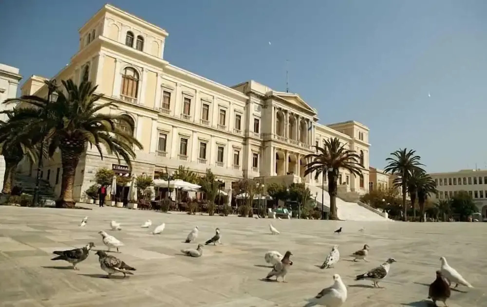 Aegean View - Seaside Apartment in Syros