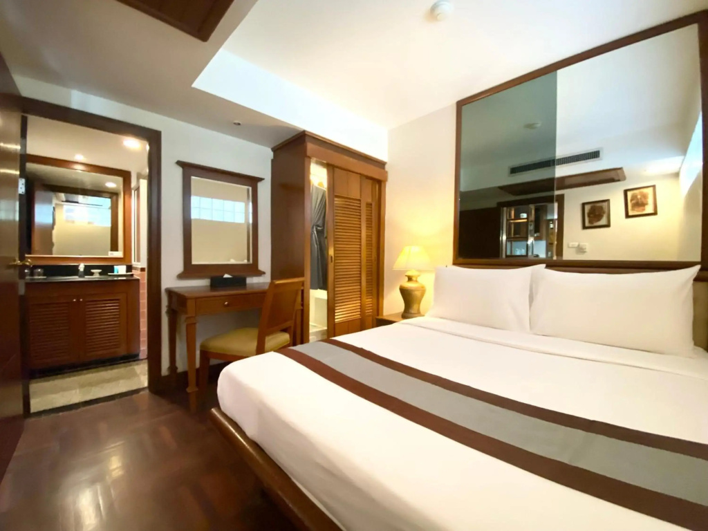 Sunset Beach Resort