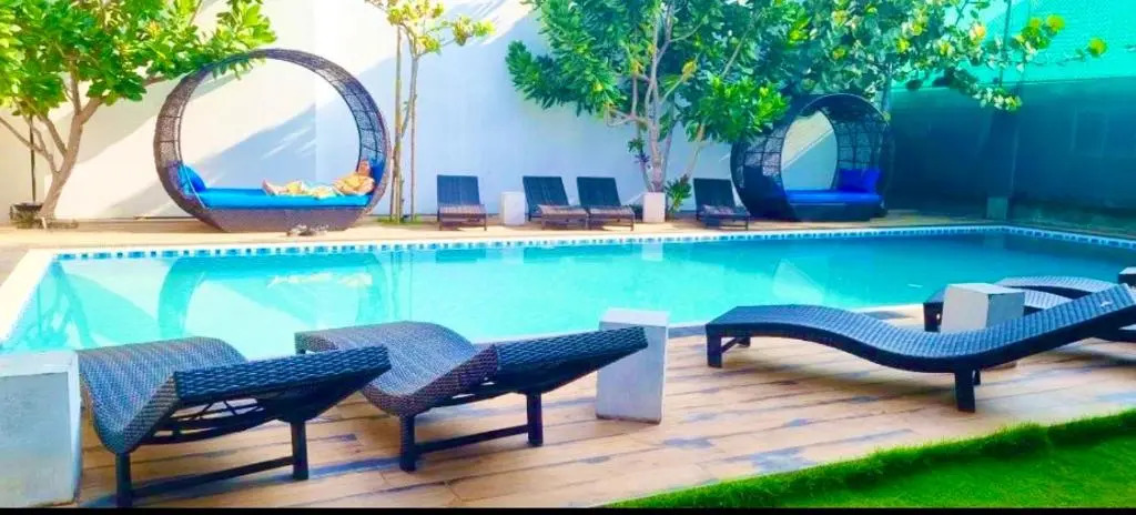Hotel Cloud 9 Negombo