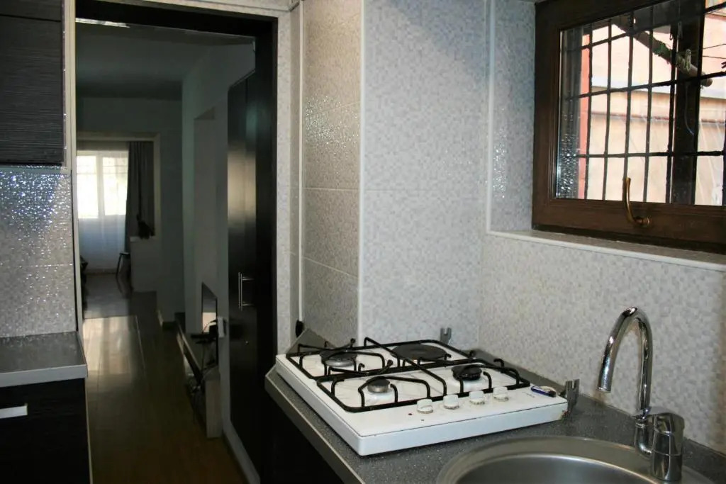 Chagunia's home