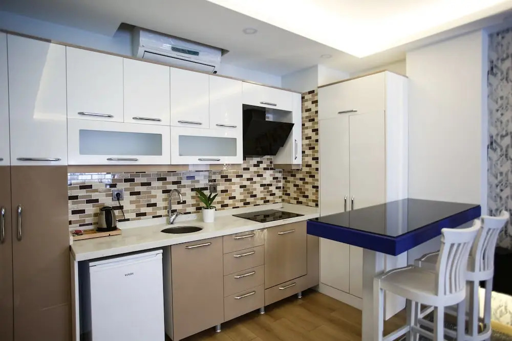 Restwon Suite Hotel