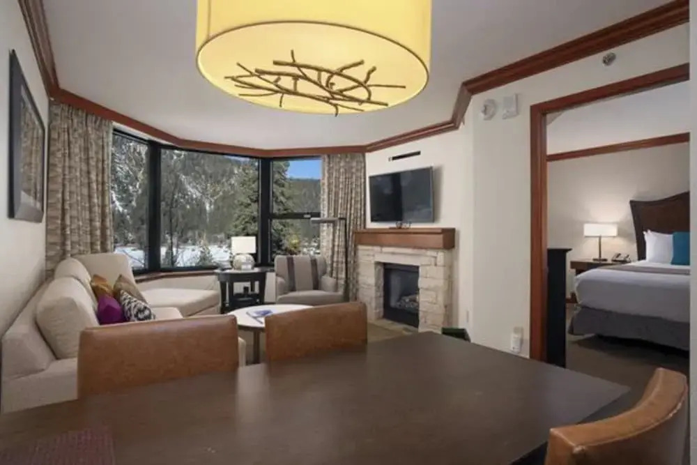 Ski-in/ski-out! 2BR Condo w/ Resort Pools, Spa