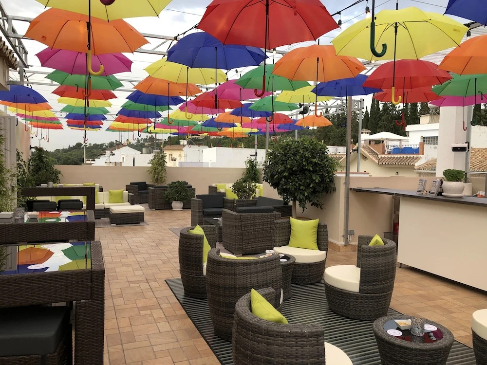 Aparthotel La Palmera