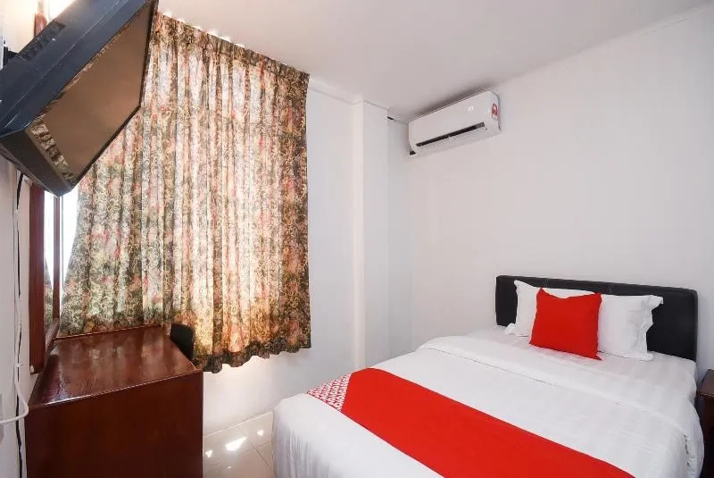 Oyo 989 Ostay Inn