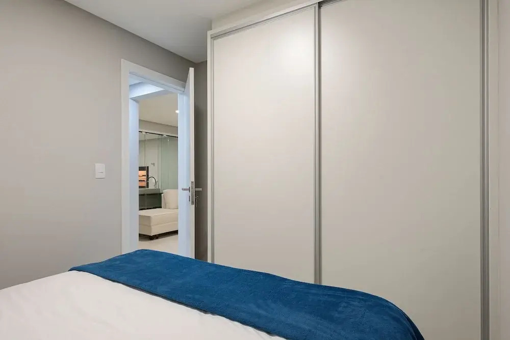 2BR Apt w/ Pkg & BBQ 450m From sea Ean503