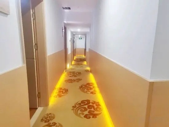 High-speed Railway Station Store of Baoyun Express Hotel in Zaozhuang