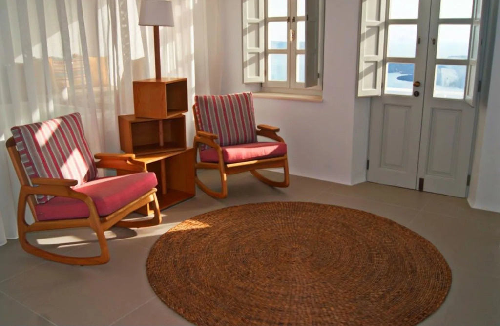 Nefeles Luxury Suites