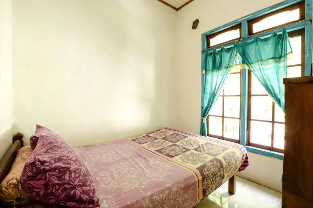 Homestay Mbah Parni By Zuzu
