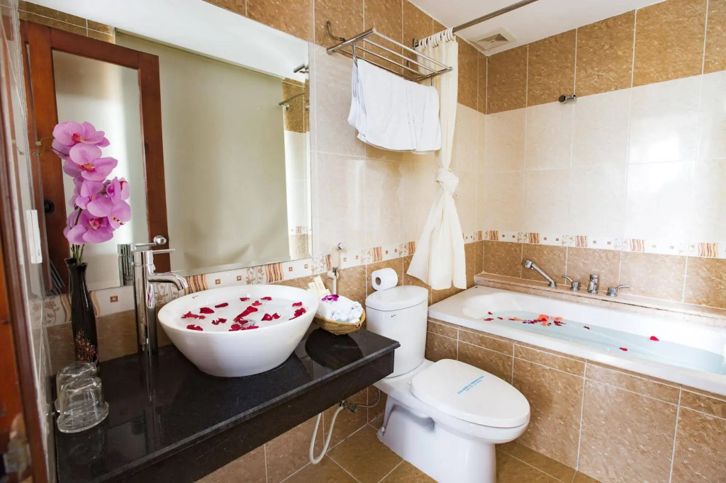 Grand Mango Hotel