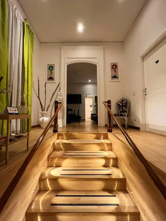 5 bedrooms appartement at Napoli 500 m away from the beach with sea view and wifi